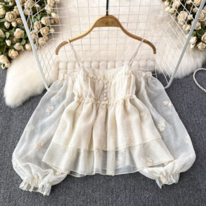 Sweet Off-shoulder Puff-sleeve Shirt With A Boat Neckline And Embroidered Ruffled Trim